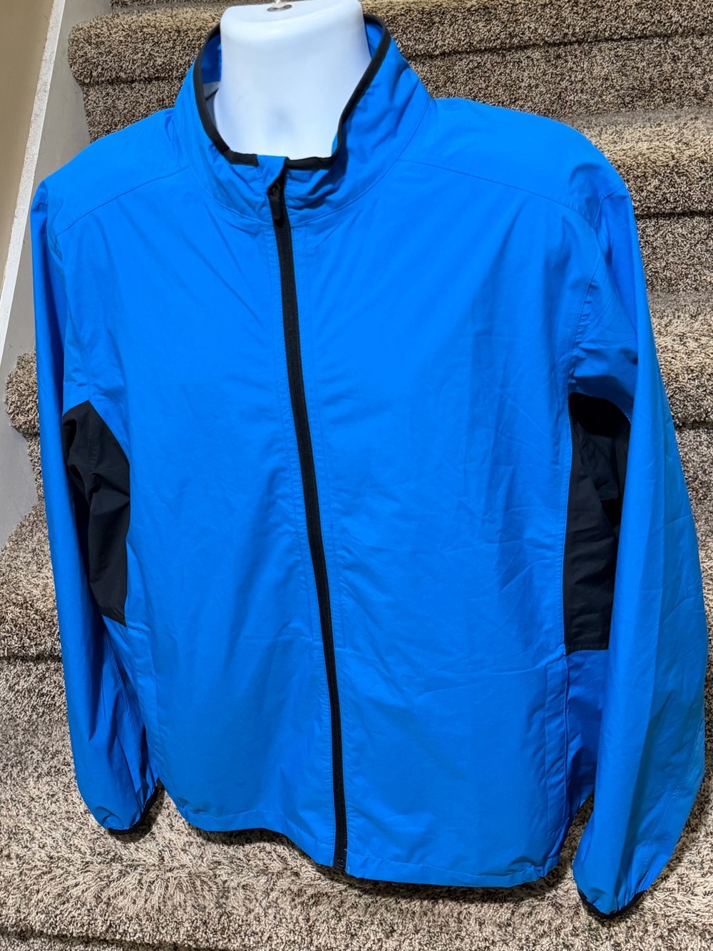 Like new *Sun Mountain WATERPROOF* light full-zip athletic golf ⛳️ rain jacket L